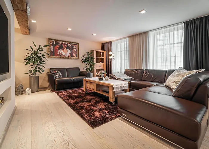 Appartamento Luxurious And Royal In The Old Town *