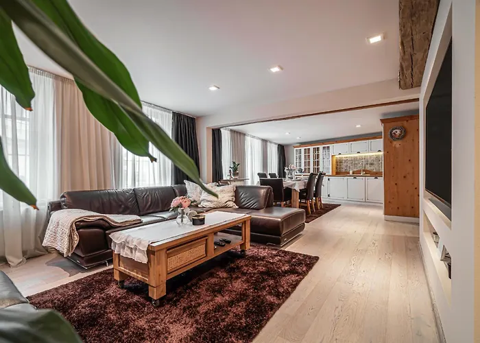 Appartamento Luxurious And Royal In The Old Town