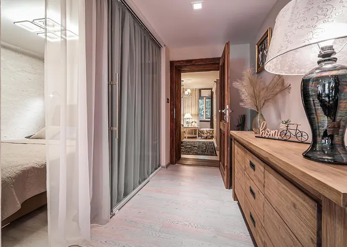 Lejlighed Luxurious And Royal In The Old Town *